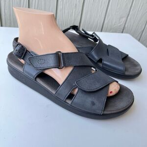 SAS Huggy Navy Leather Comfort Sandals Sz 9.5M – Retail $199